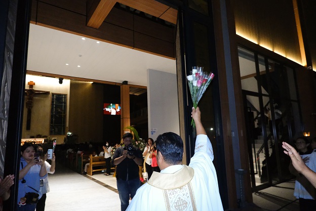 Angkt bunga romat PAKAI